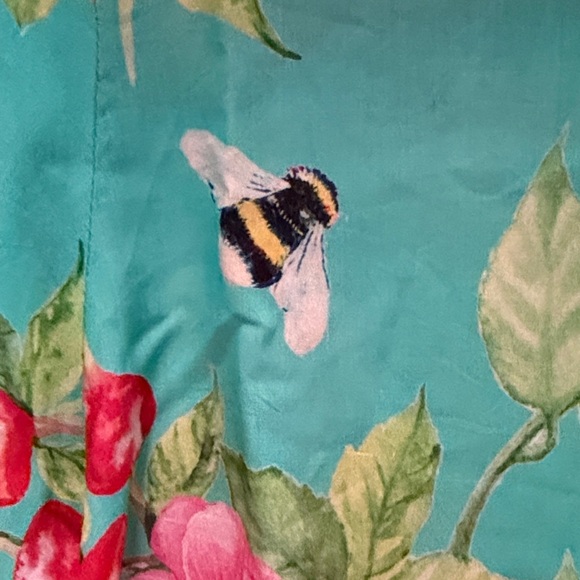 Aratta Floral Blouse with White Collar - Picture 3 of 8